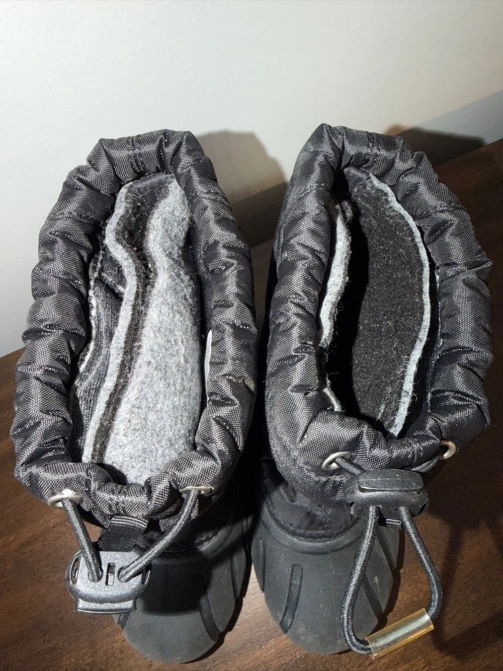Sorel Cub Black Insulated Drawstring Winter Snow Rain Boots Kids Sz 12
